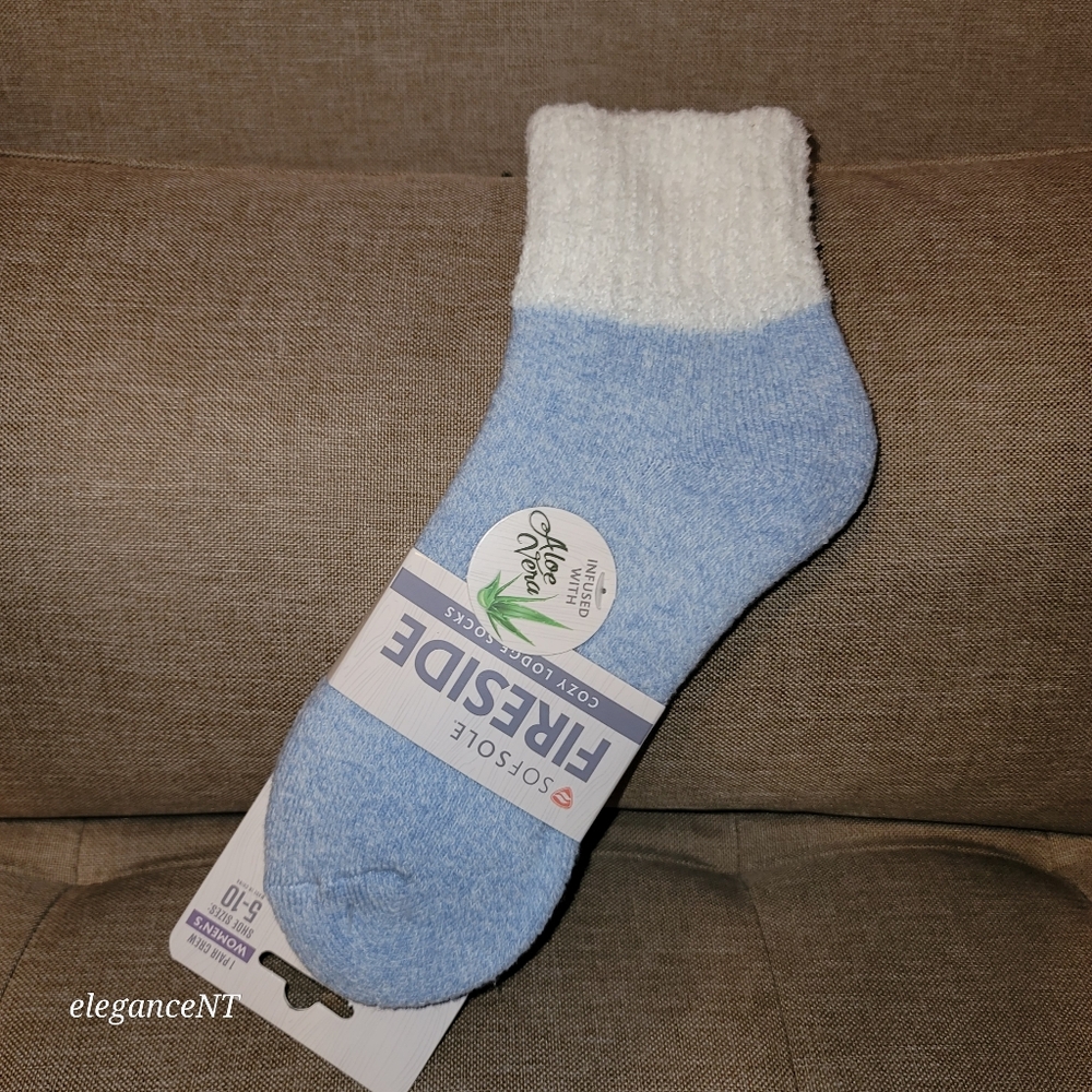Sofsole Fireside Cozy Blue/White Lodge Socks NWT